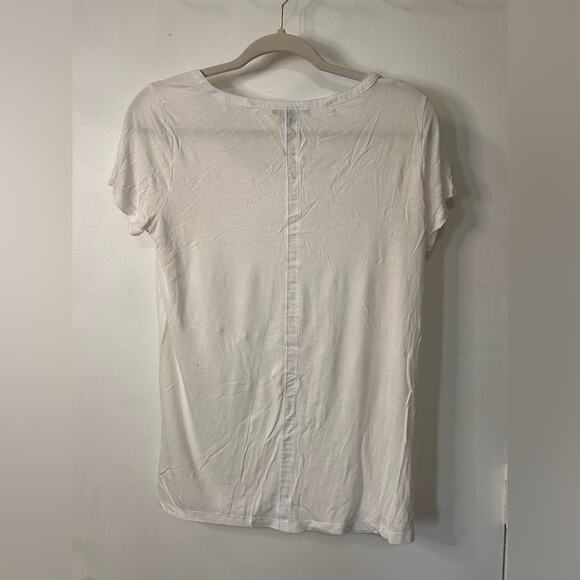 Nwt- Vince- Women’s cotton white tee- S-MSRP $125 - Picture 5 of 5